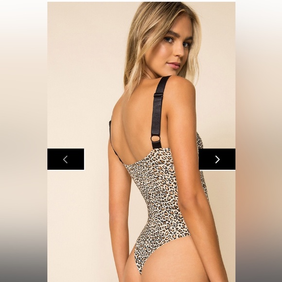 Leopard print bodysuit from Superdown (revolve) - Picture 3 of 4
